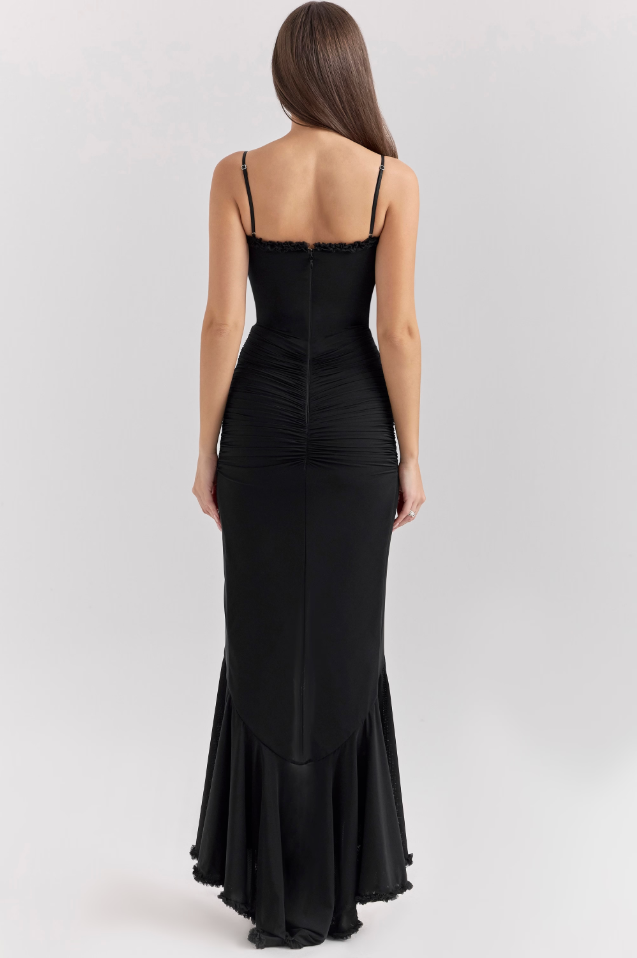Ginevra | Donna Romantica Armoniosa Maxi Dress | Per Serate Estive